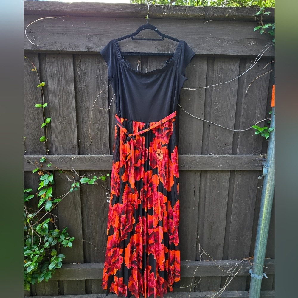 Size 16 Formal Dress